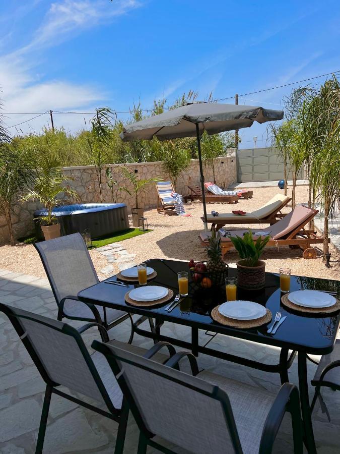 Odyssea Top View & Hot Jacuzzi Front Beach Kremastí Extérieur photo