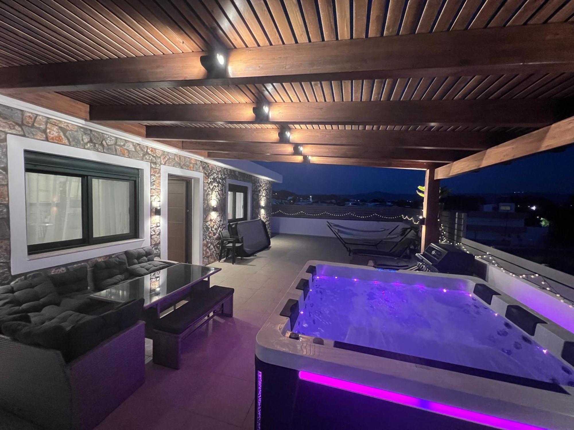 Odyssea Top View & Hot Jacuzzi Front Beach Kremastí Extérieur photo