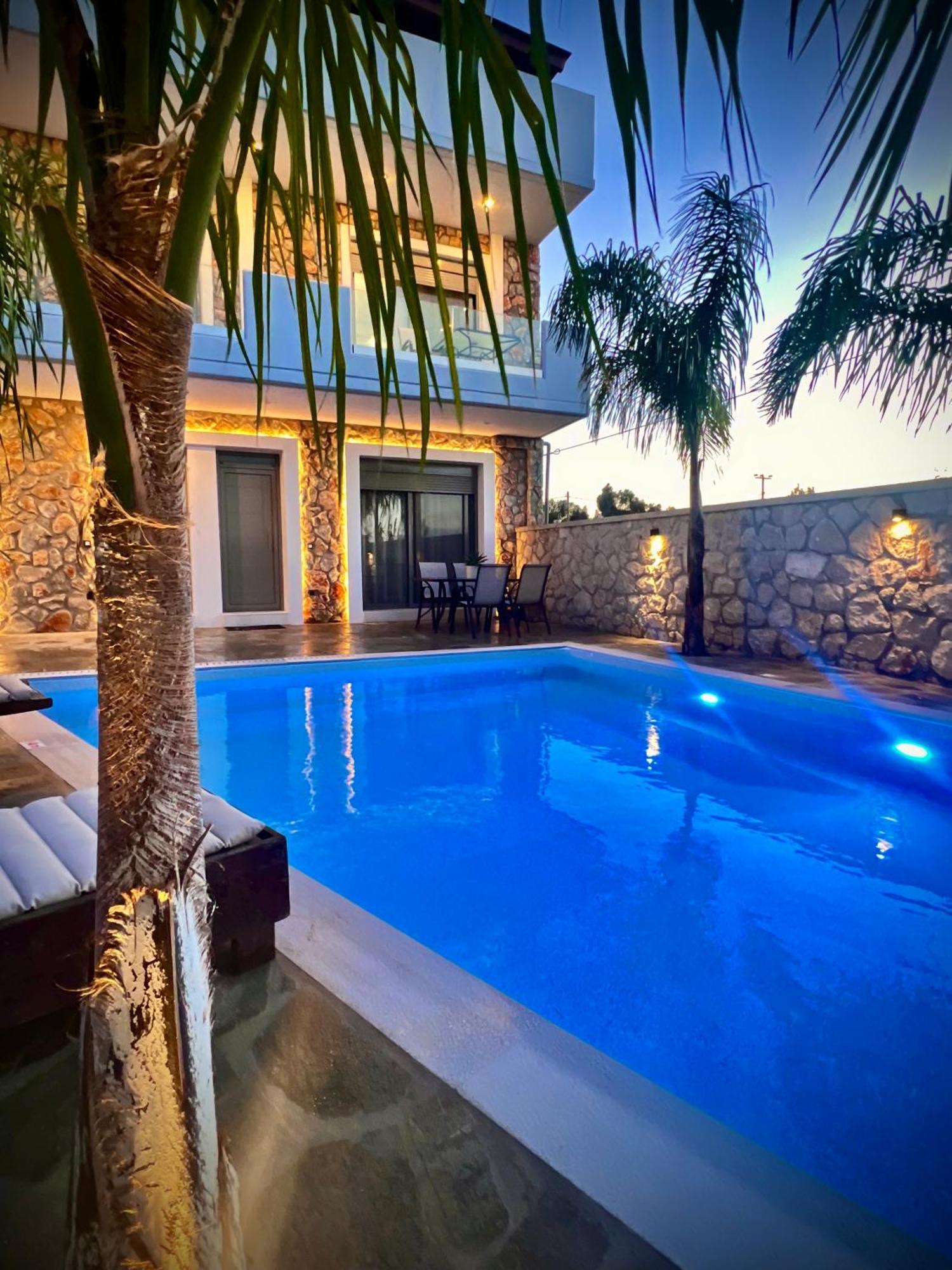 Odyssea Top View & Hot Jacuzzi Front Beach Kremastí Extérieur photo